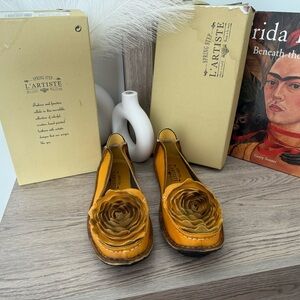 Spring Step Yellow Flats Moccasin-Style Loafers